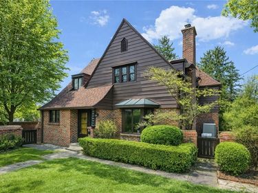 735 Tanglewood Drive, Springfield, OH 45504