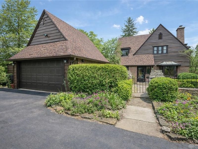 735 Tanglewood Drive, Springfield, OH 45504 Photo 4