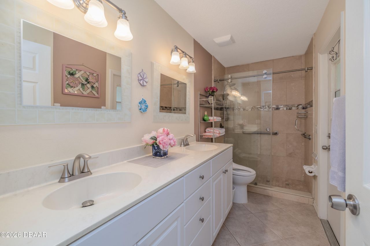 633 Art Center Avenue, New Smyrna Beach, FL 32168 Photo