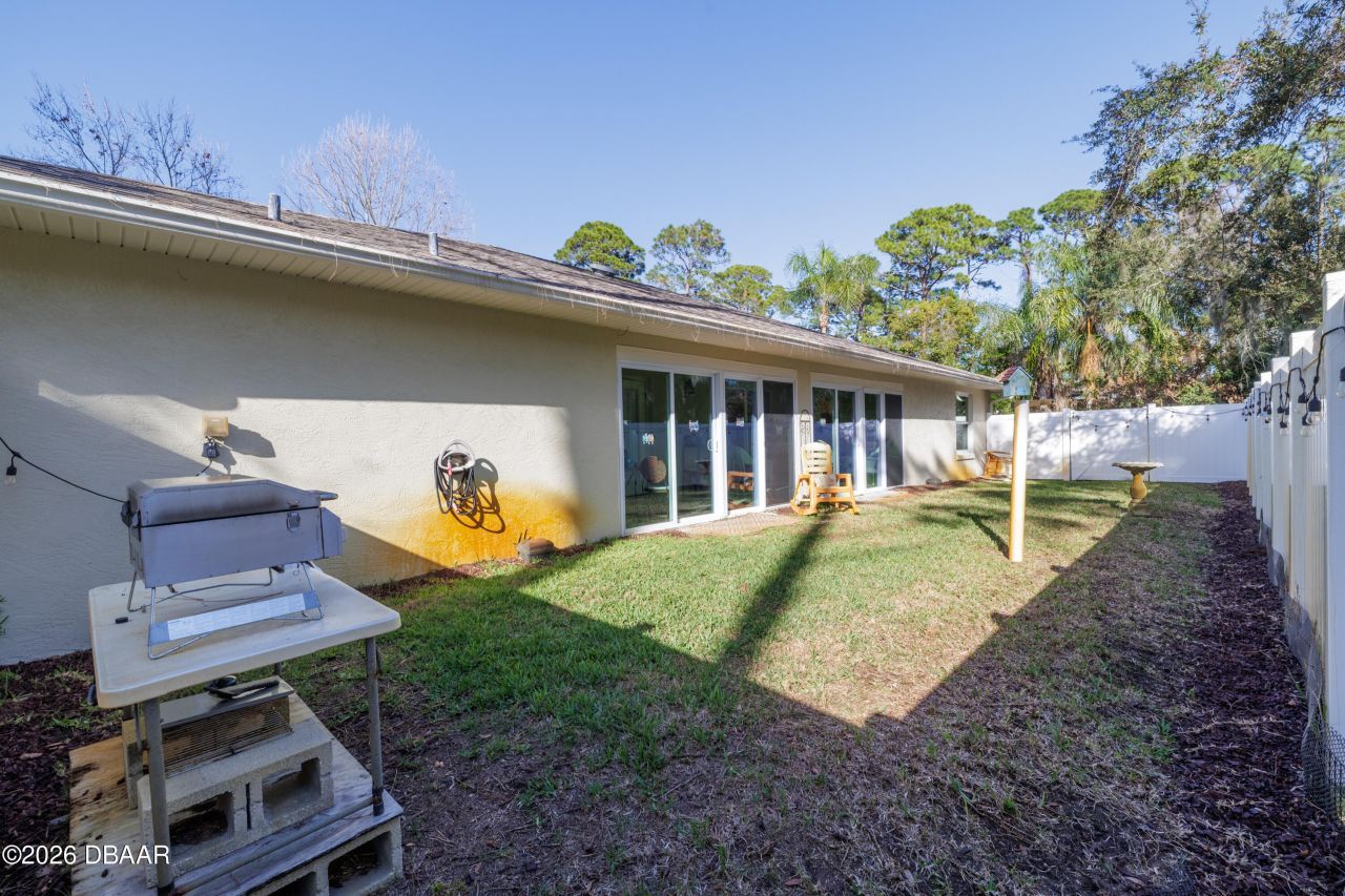 633 Art Center Avenue, New Smyrna Beach, FL 32168 Photo