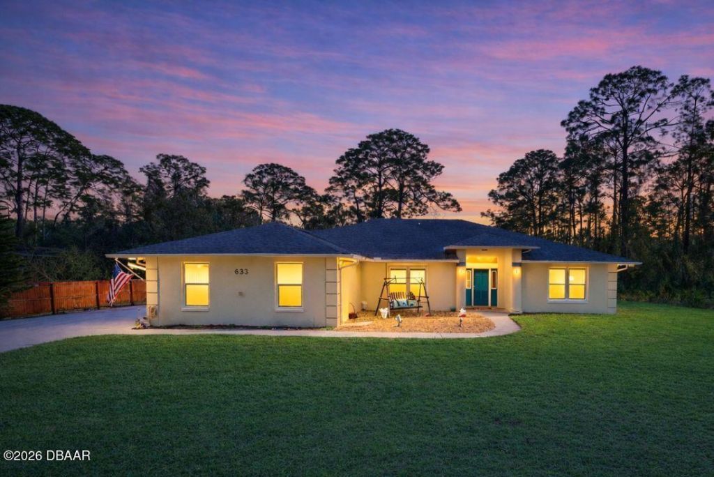 633 Art Center Avenue, New Smyrna Beach, FL 32168 Photo