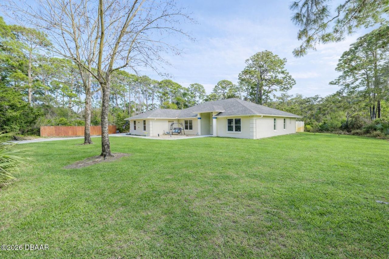 633 Art Center Avenue, New Smyrna Beach, FL 32168 Photo