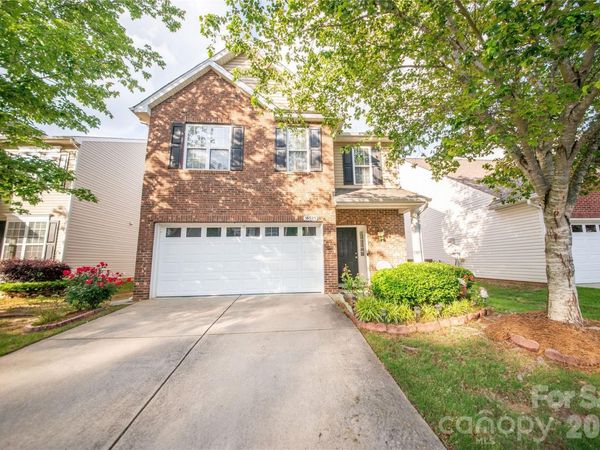 16525 Kettlewell Lane , Charlotte, NC 28277