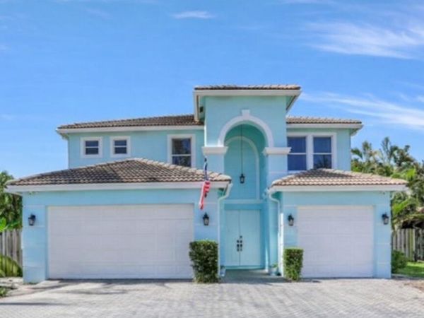 400 SW 15th Drive, Boca Raton, FL 33432
