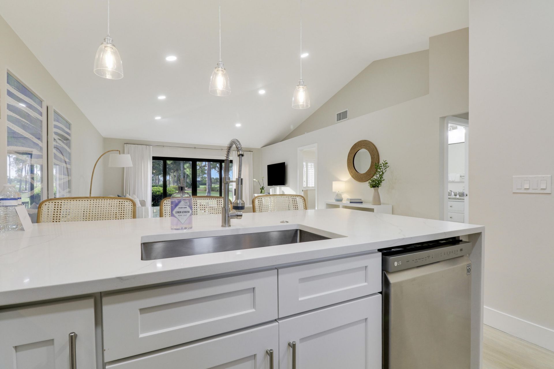 523 Club Drive, Palm Beach Gardens, FL 33418 Photo