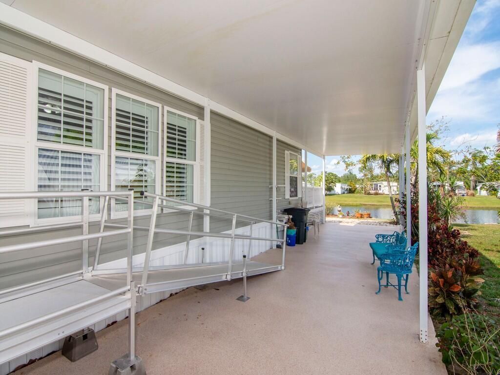 43 W Caribbean, Port Saint Lucie, FL 34952 Photo