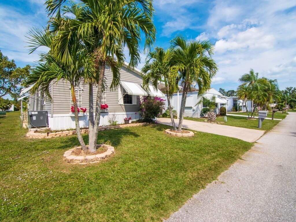 43 W Caribbean, Port Saint Lucie, FL 34952 Photo