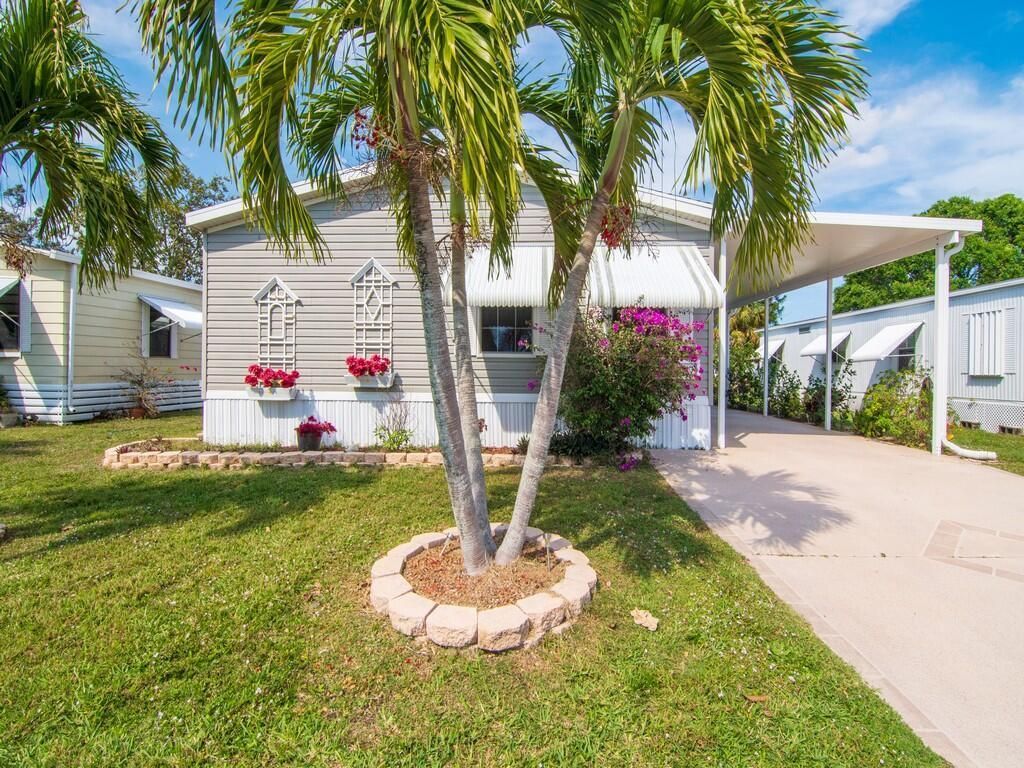 43 W Caribbean, Port Saint Lucie, FL 34952 Photo