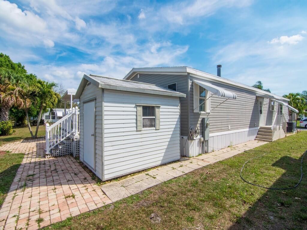 43 W Caribbean, Port Saint Lucie, FL 34952 Photo
