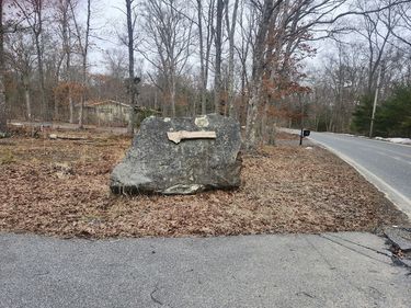 24 Danforth St, Rehoboth, MA 02532