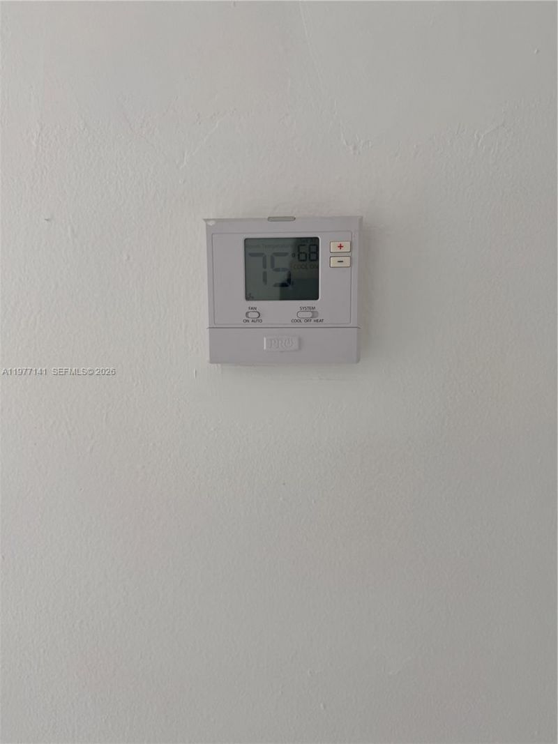 899 West Ave, Unit 8F, Miami Beach, FL 33139 Photo