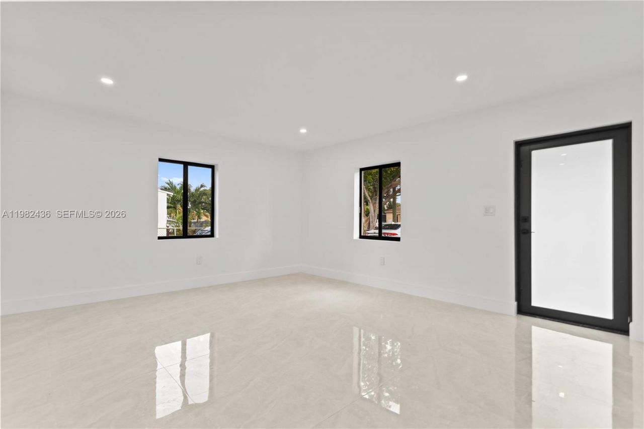 15920 NW 17th Ct, Miami Gardens, FL 33054 Photo