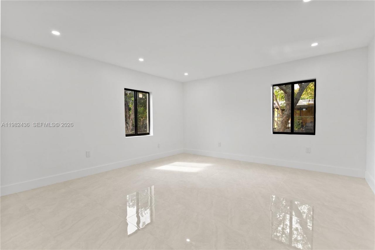 15920 NW 17th Ct, Miami Gardens, FL 33054 Photo