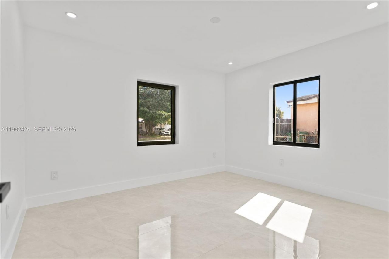 15920 NW 17th Ct, Miami Gardens, FL 33054 Photo