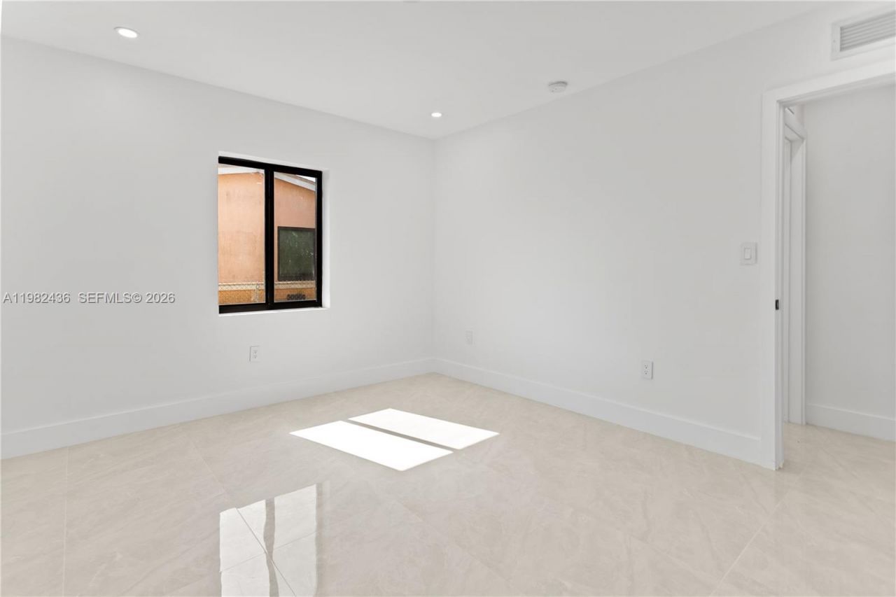 15920 NW 17th Ct, Miami Gardens, FL 33054 Photo