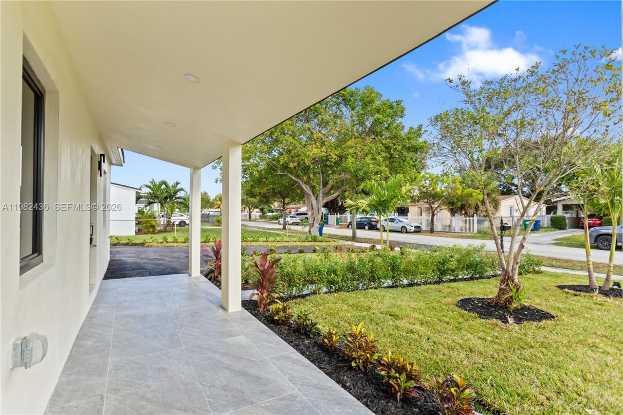 15920 NW 17th Ct, Miami Gardens, FL 33054 Photo