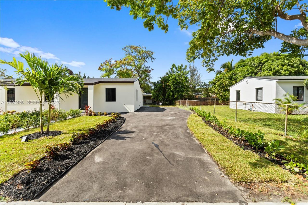 15920 NW 17th Ct, Miami Gardens, FL 33054 Photo