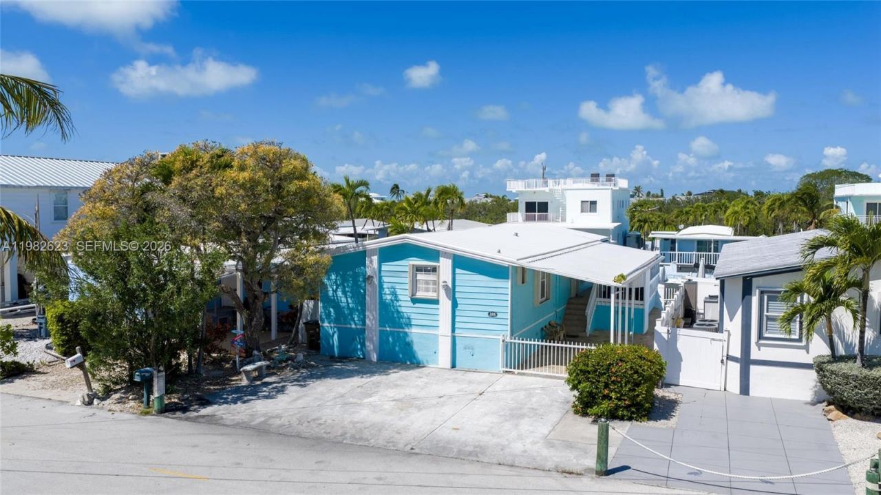104 Mangrove Ln, Key Largo, FL 33070 Photo