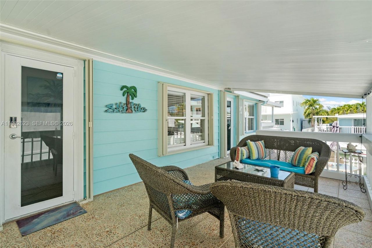 104 Mangrove Ln, Key Largo, FL 33070 Photo