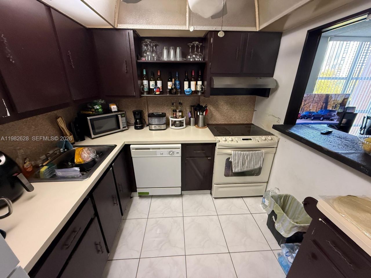 210 172nd St , Unit 529, Sunny Isles Beach, FL 33160 Photo