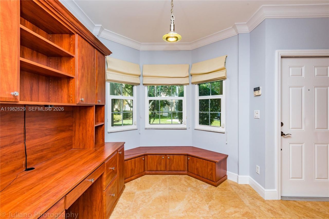 16061 Emerald Cove Rd , Unit 16061, Weston, FL 33331 Photo