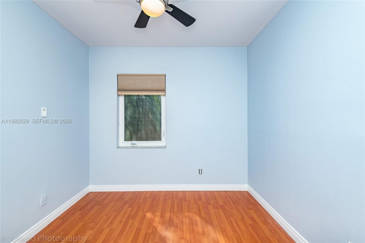 16061 Emerald Cove Rd , Unit 16061, Weston, FL 33331 Photo