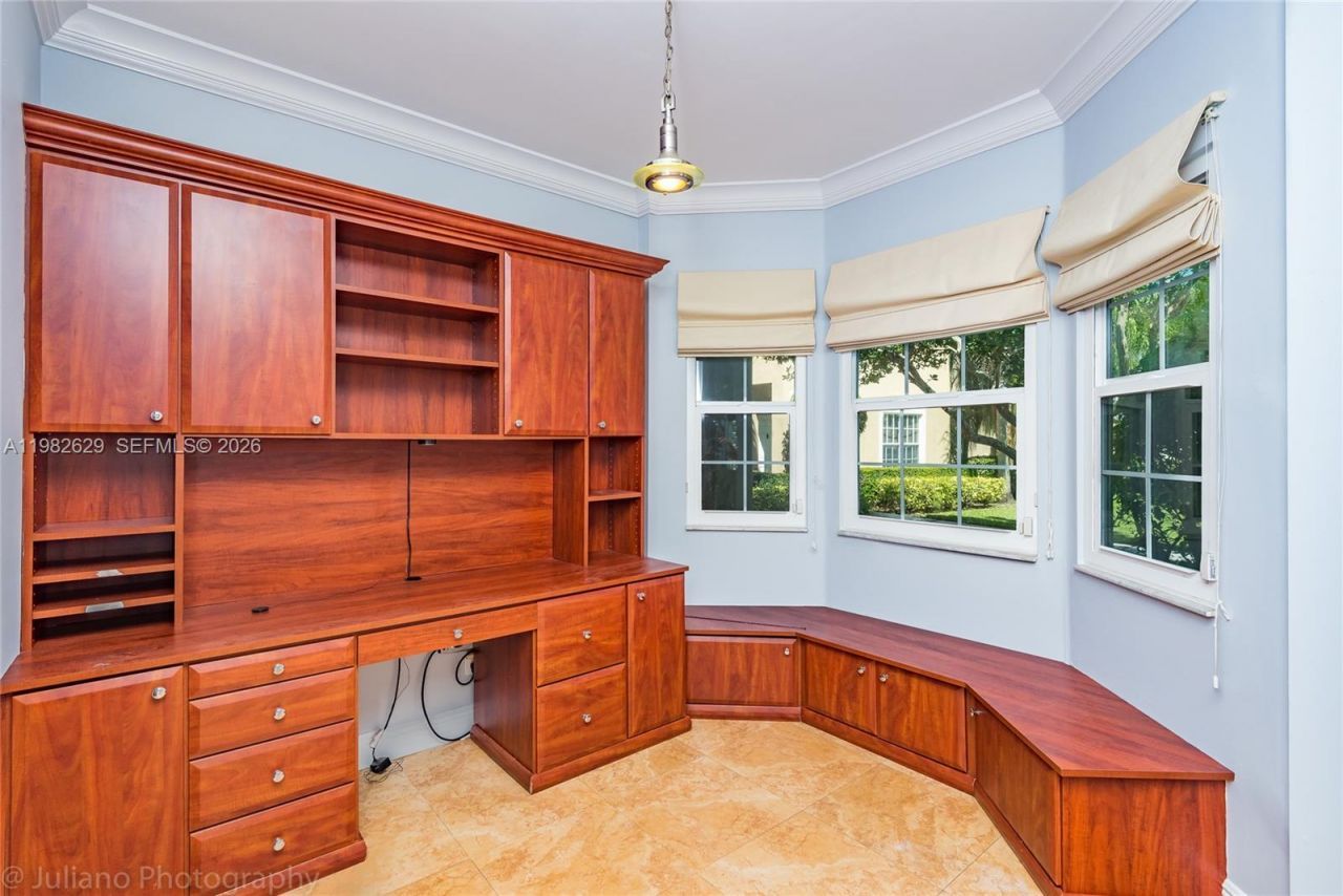 16061 Emerald Cove Rd , Unit 16061, Weston, FL 33331 Photo