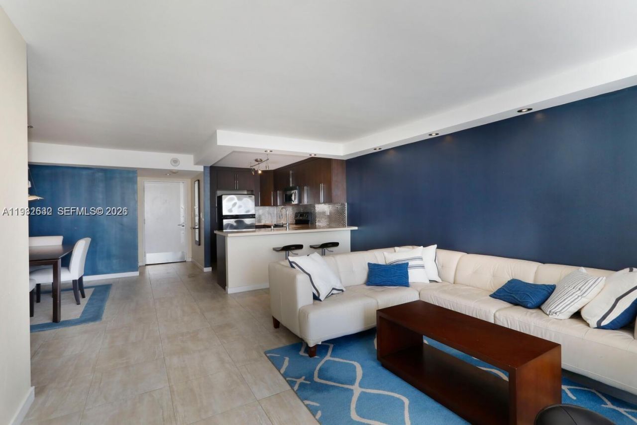 145 SE 25th Rd , Unit 502, Miami, FL 33129 Photo