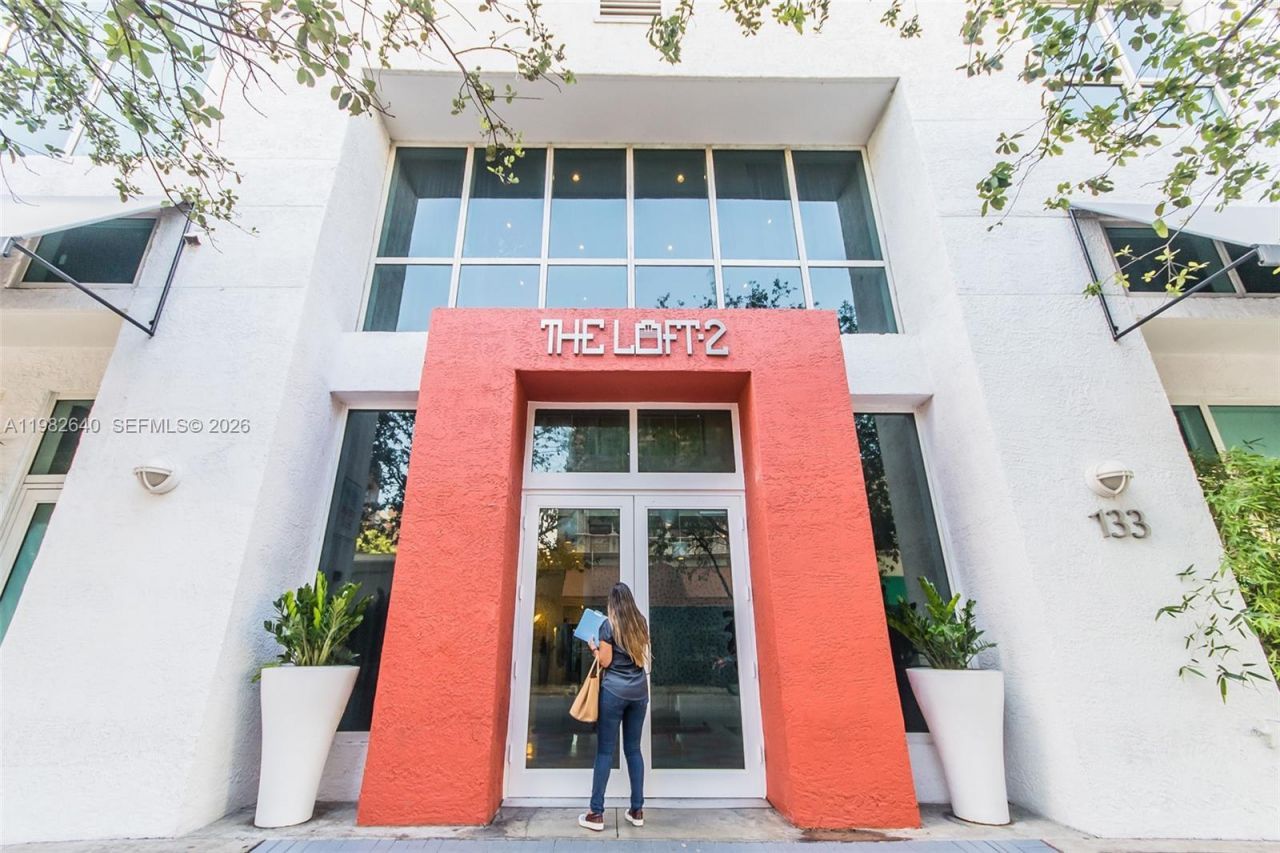 133 NE 2nd Ave , Unit 1915, Miami, FL 33132 Photo