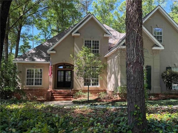 104 Pebble Court, Fairhope, AL 36532