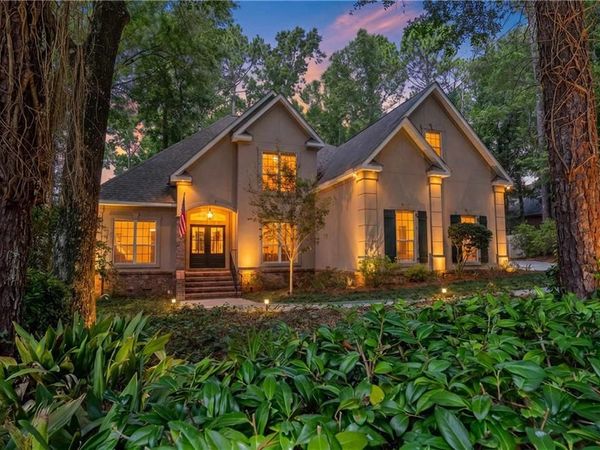 104 Pebble Court, Fairhope, AL 36532
