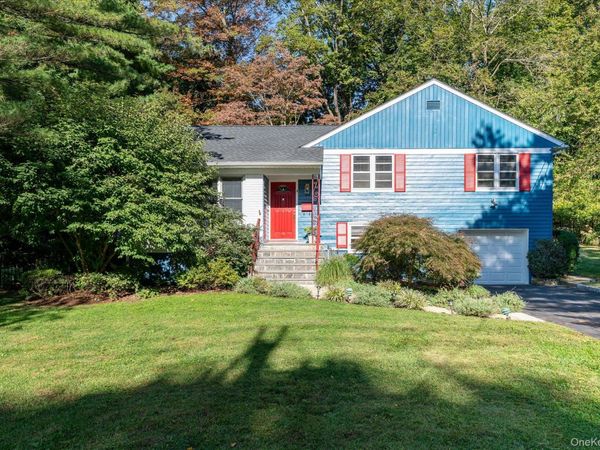 4 Pine Ridge Road, Rye Brook, NY 10573