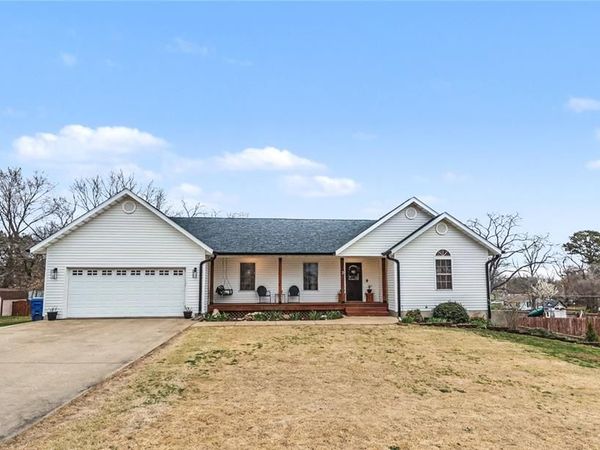2 Magnolia Drive, Salem, MO 65560
