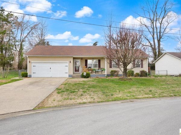 112 Celtic Circle, Glasgow, KY 42141