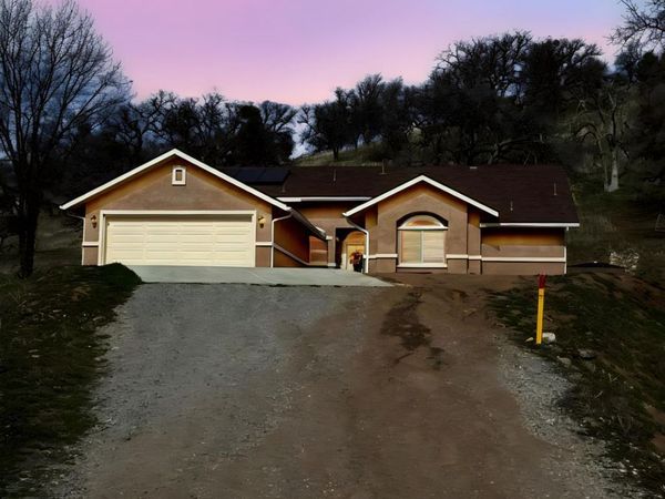 17950 Zurich Ct, Tehachapi, CA 93561
