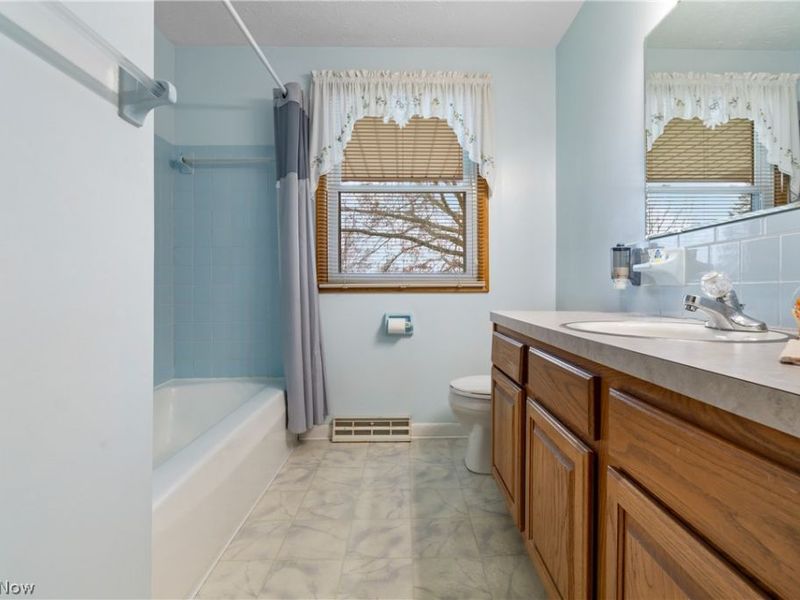 2892 Chadwick Street NW, Massillon, OH 44646 Photo 13