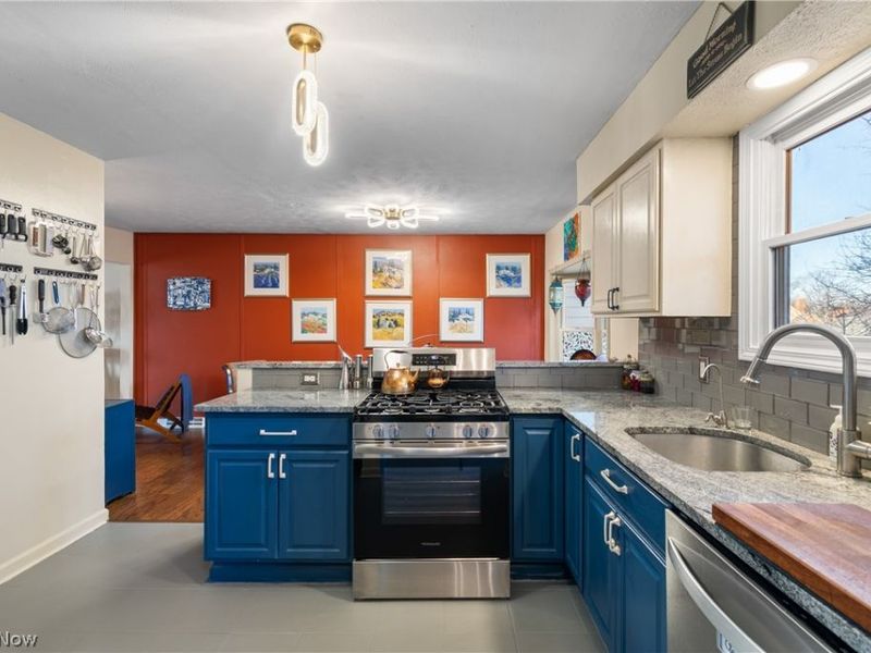 20520 Detroit Road, Rocky River, OH 44116 Photo 11