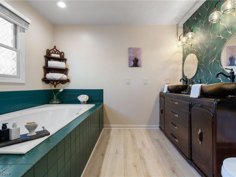 20520 Detroit Road, Rocky River, OH 44116 Photo 20