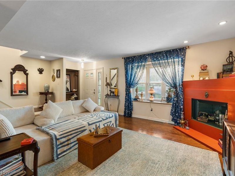 20520 Detroit Road, Rocky River, OH 44116 Photo 8