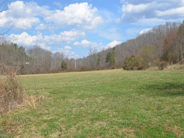 999-1640 Muncy Fork Road, Manchester, KY 40962