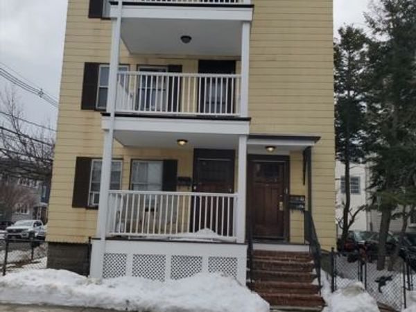 2-4 Derby St, Somerville, MA 02145