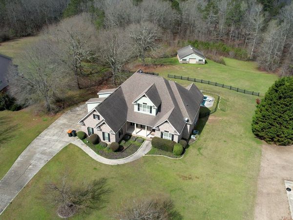 110 Brookview Place, Oxford, GA 30054