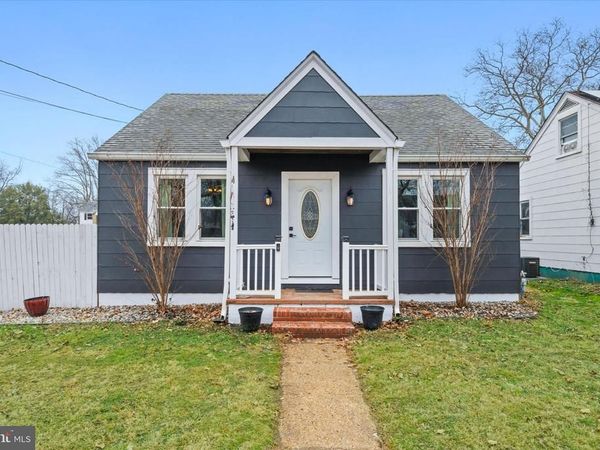 7 SECOND AVENUE, NEW CASTLE, DE 19720