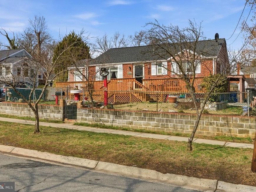 13006 Parkland Drive , Rockville, MD 20853 Main Photo