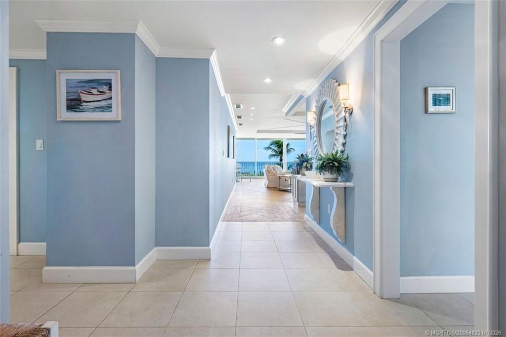 2001 SE Sailfish Point Boulevard, Unit 212, Stuart, FL 34996 Photo