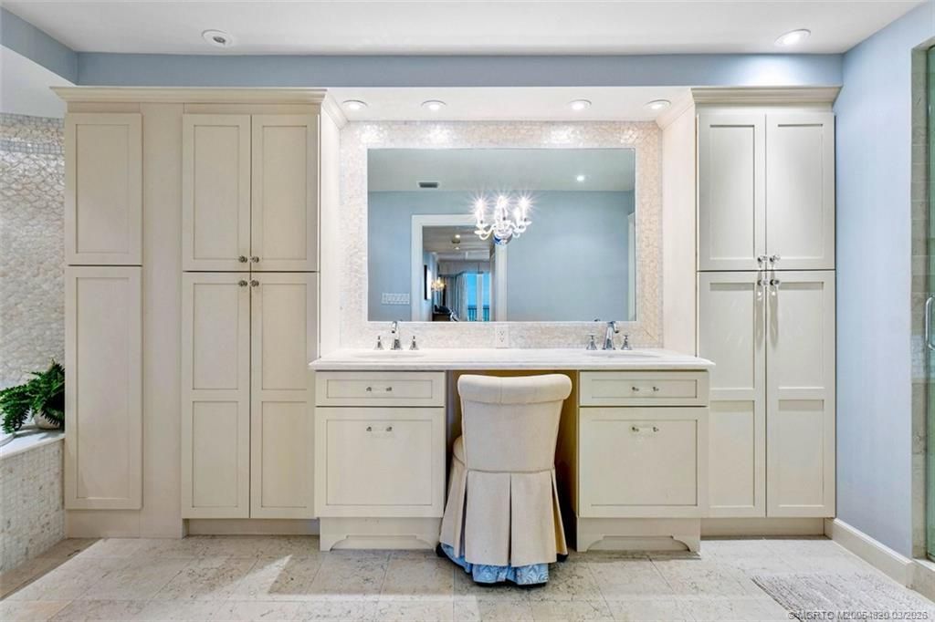 2001 SE Sailfish Point Boulevard, Unit 212, Stuart, FL 34996 Photo