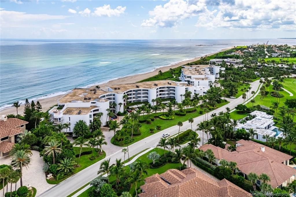 2001 SE Sailfish Point Boulevard, Unit 212, Stuart, FL 34996 Photo