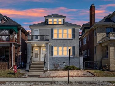 926-928 NOTTINGHAM, Grosse Pointe Park, MI 48230