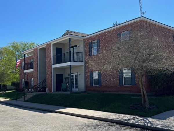 153 Aspen Square, Unit #23, Denham Springs, LA 70726