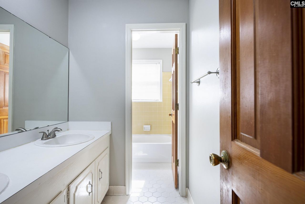 4083 Platt Springs Road Photo 24